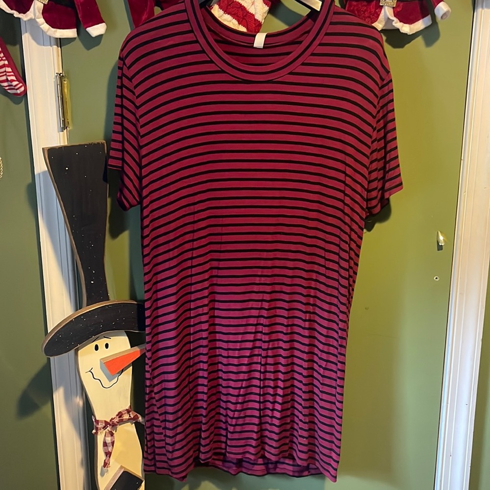 Black & Red T-Shirt Dress
